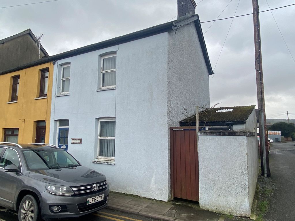 2 bed end terrace house for sale in 13 Drovers Road, Lampeter SA48 Zoopla