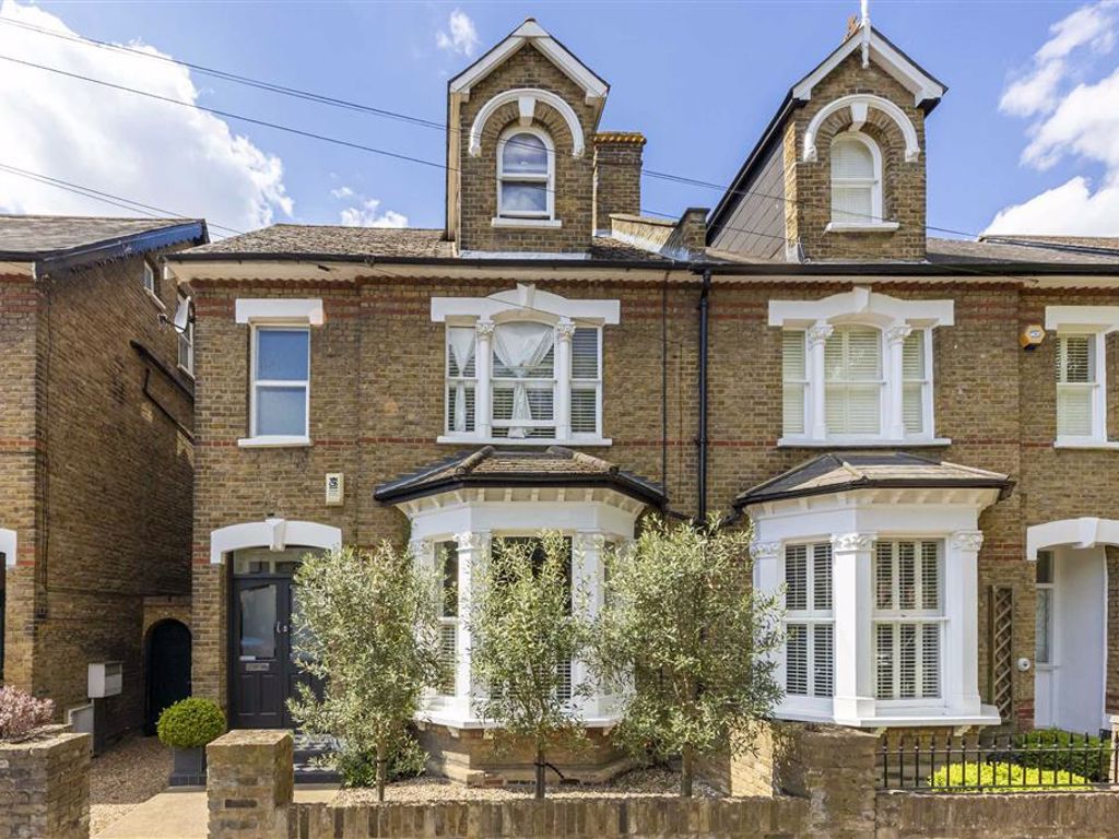 4 bed property for sale in Anlaby Road, Teddington TW11 Zoopla