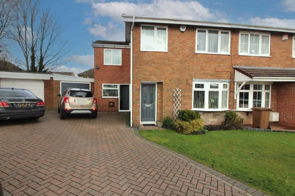 4 bed semidetached house for sale in Westville Road, Walsall WS2 Zoopla