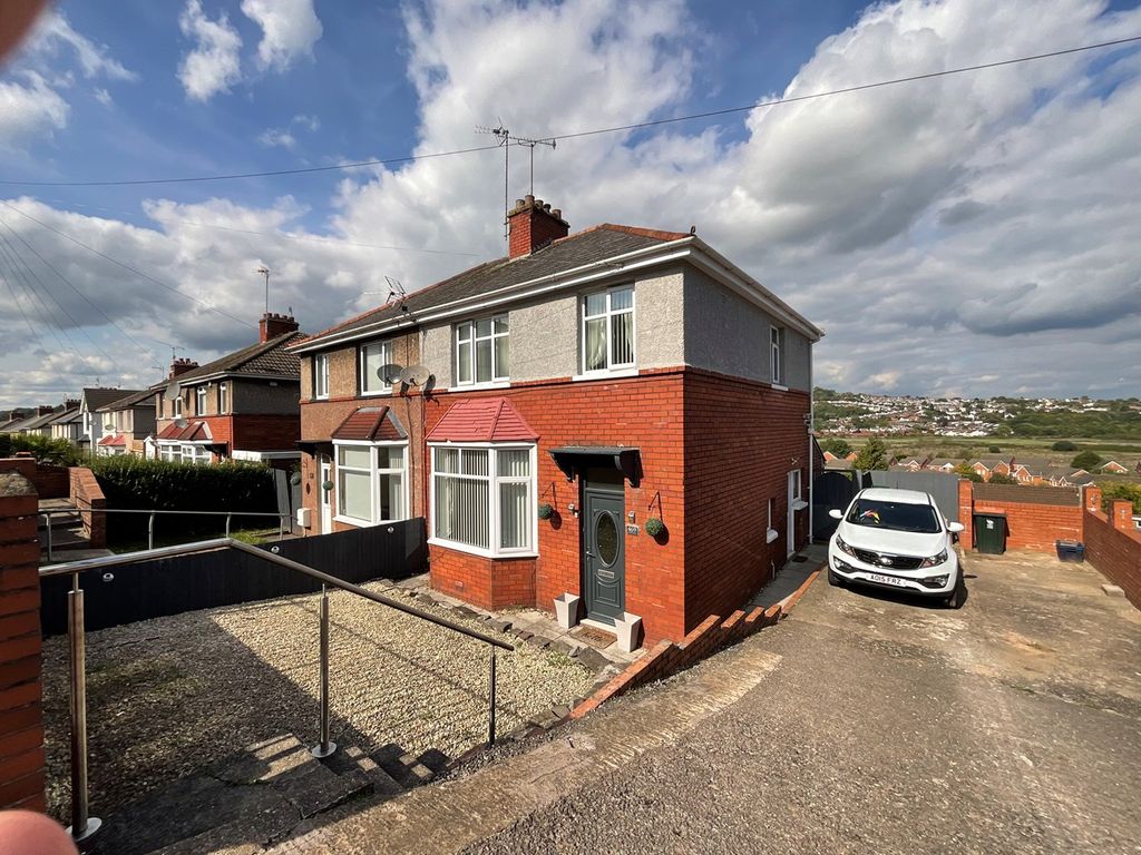 3 bed semidetached house for sale in Caerleon Road, Newport NP19 Zoopla