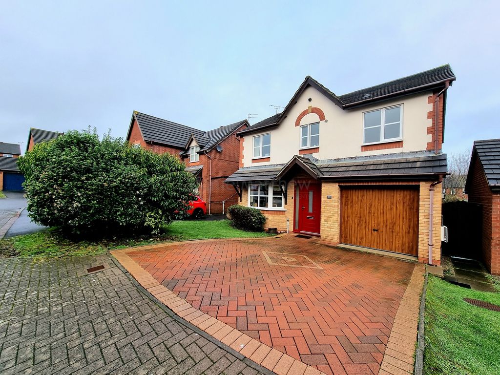 4 bed detached house for sale in Blaen Y Ddol, Broadlands, Bridgend