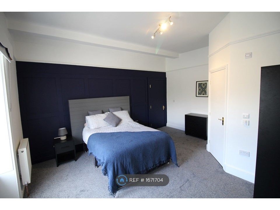 6 bed terraced house to rent in Trinity Street, Huddersfield HD1 Zoopla