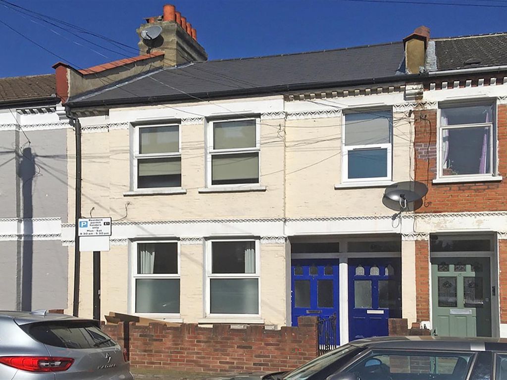 Gambole Road, Tooting, Tooting SW17