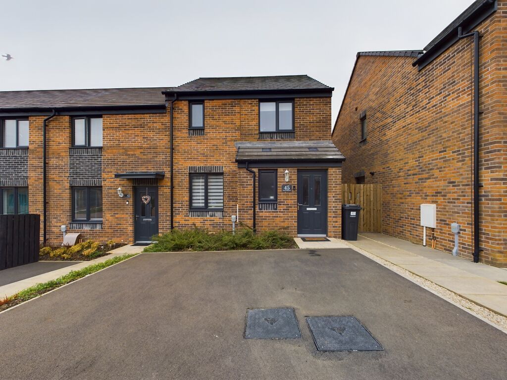 3 bed end terrace house for sale in 45 Brocken Brig Road, Edinburgh