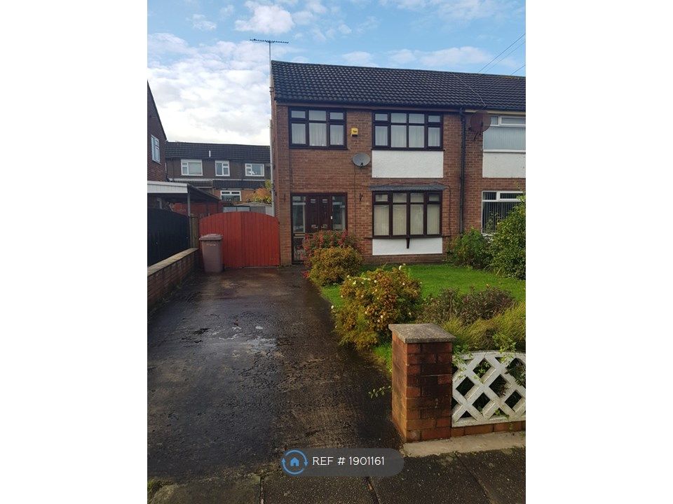 4 bed semidetached house to rent in Meriden Close, St. Helens WA11, £
