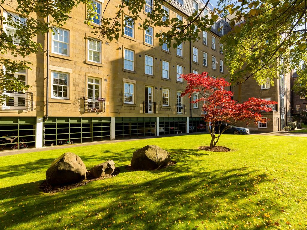 Brunswick Street, Edinburgh, Midlothian EH7