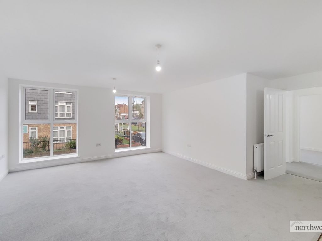 1A Suffolk Road, South Norwood, London SE25  