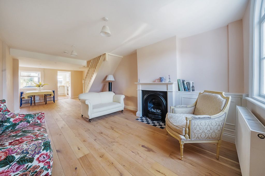 2 bed terraced house for sale in East Common, Gerrards Cross