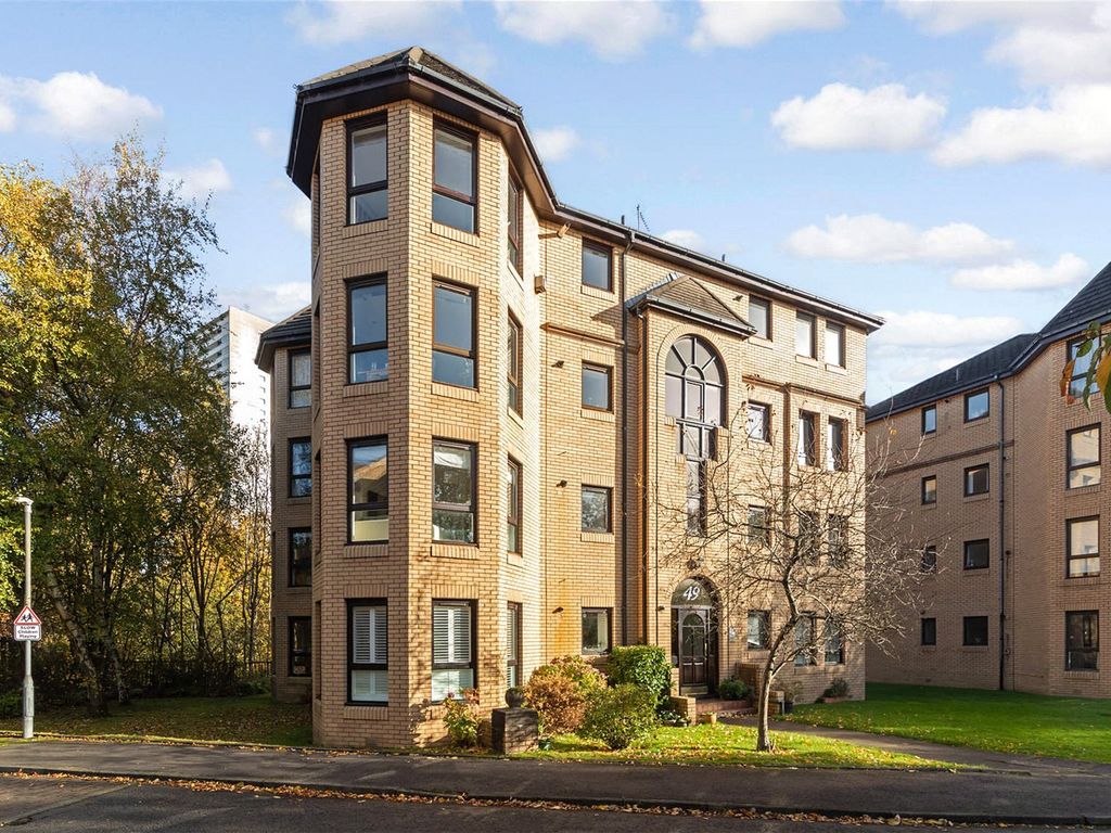 2 bed flat for sale in Bellshaugh Gardens, Kelvinside, Glasgow G12, £