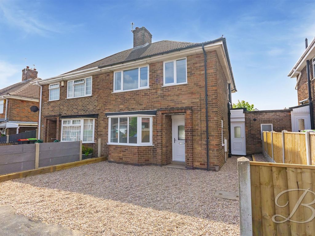 3 bed semidetached house to rent in Priory Avenue, KirkbyInAshfield