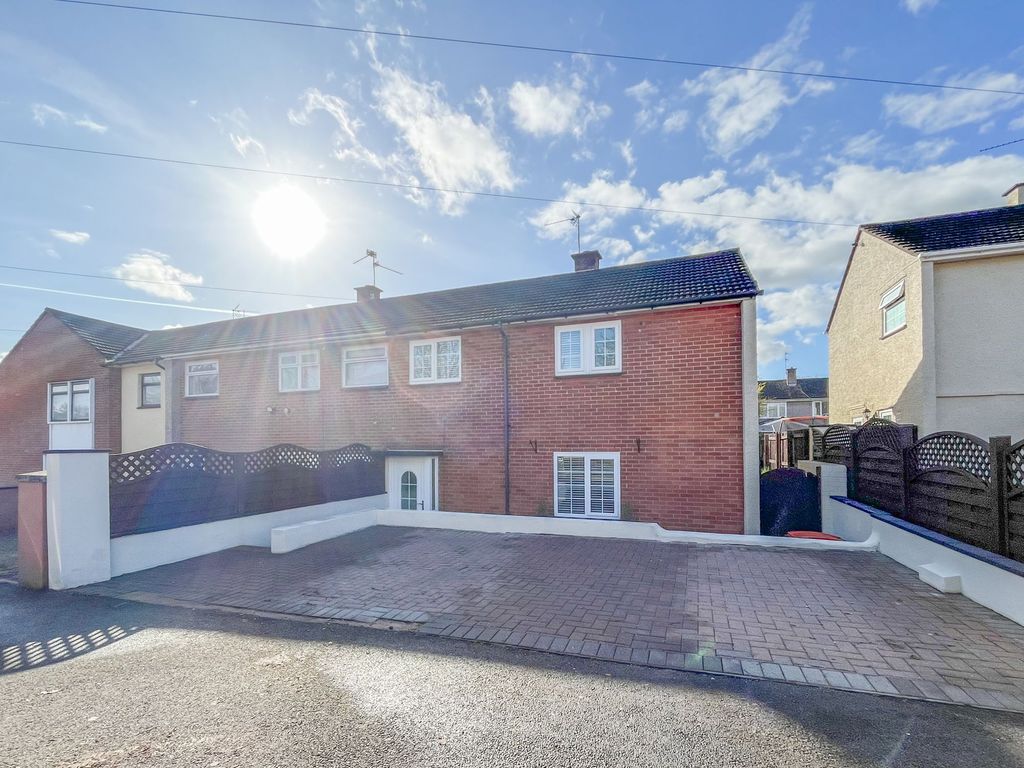 3 bed semidetached house for sale in Llanwern Road, Newport NP19 Zoopla