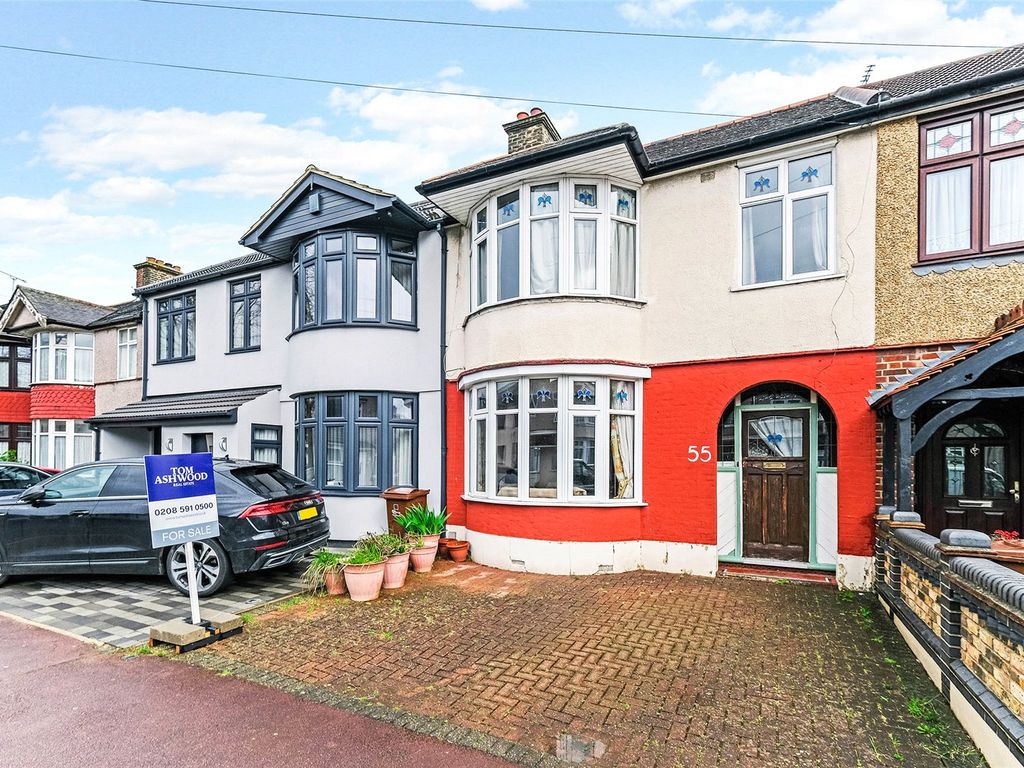 3 bed terraced house for sale in Beccles Drive, Barking IG11 Zoopla