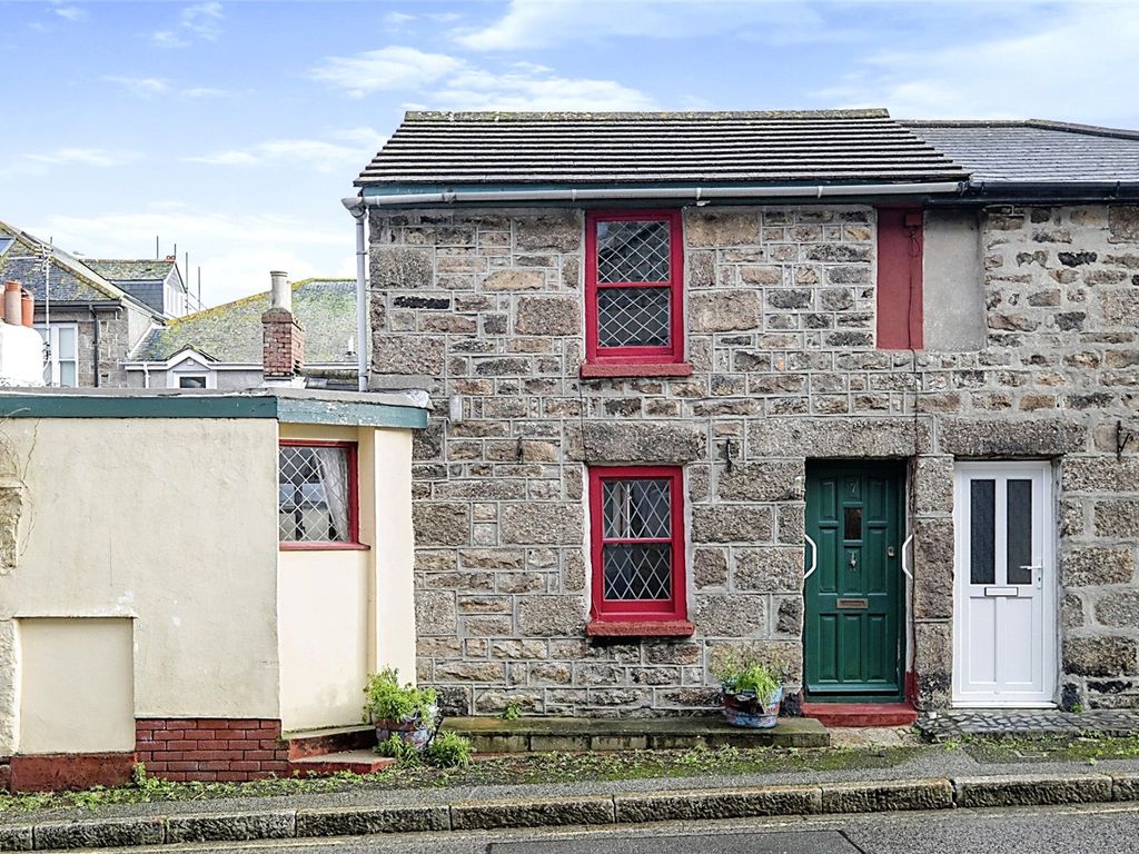 2 bed end terrace house for sale in Cross Street, Penzance, Cornwall