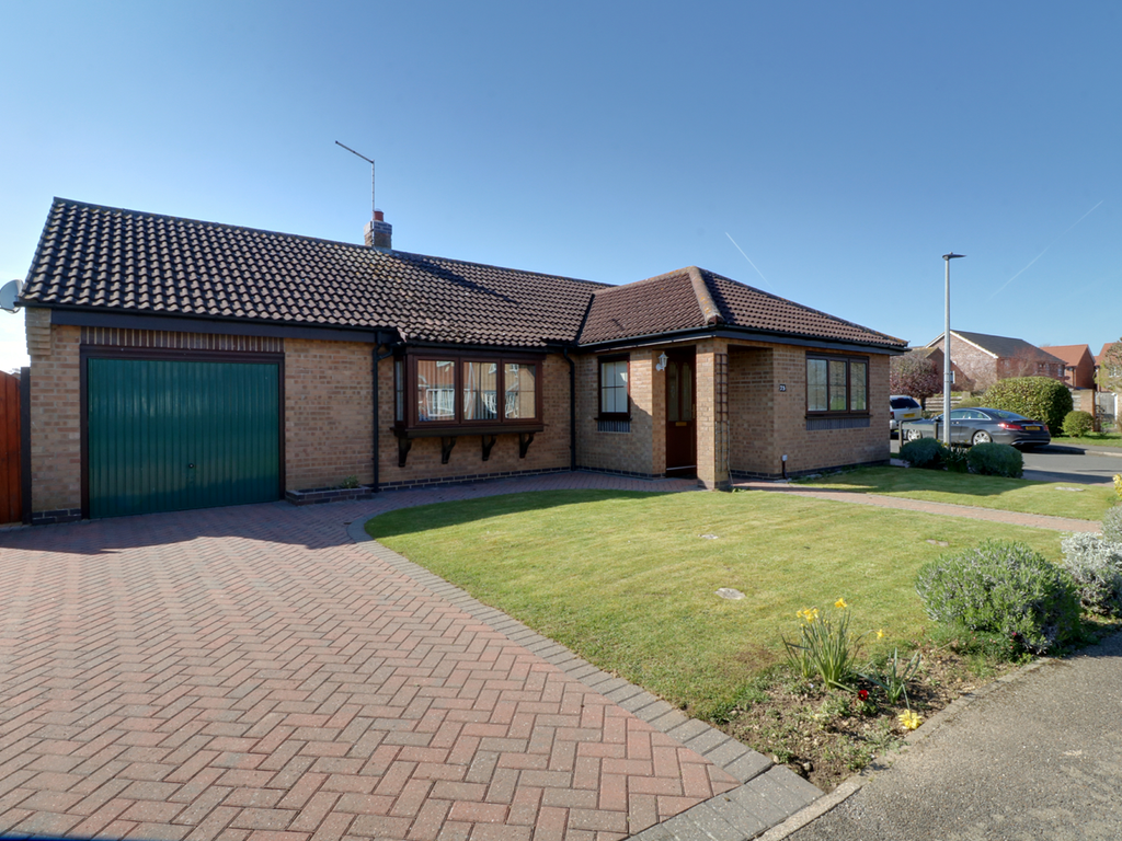 2 bed bungalow for sale in Hopfield, Hibaldstow, Brigg DN20 Zoopla