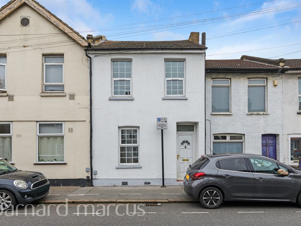 3 bed terraced house for sale in Bensham Lane, Thornton Heath CR7, £