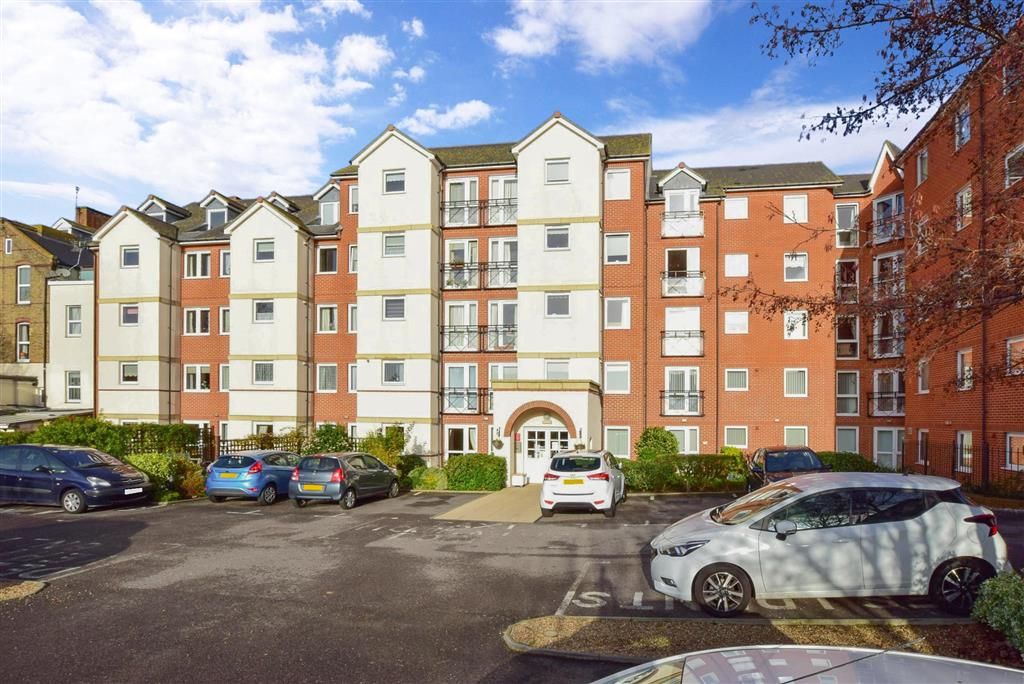 1 bed flat for sale in Harold Road, Cliftonville, Margate, Kent CT9
