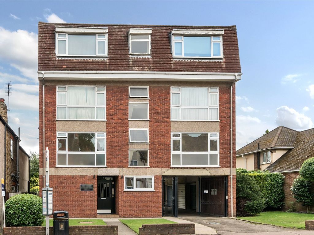 2 bed flat for sale in College Road, Bromley BR1, £325,000 Zoopla