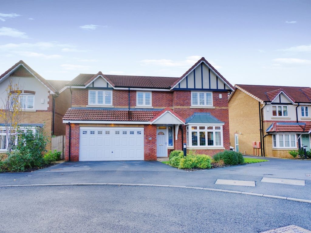 5 bed detached house for sale in Bramling Cross Mews, Worksop S81, £