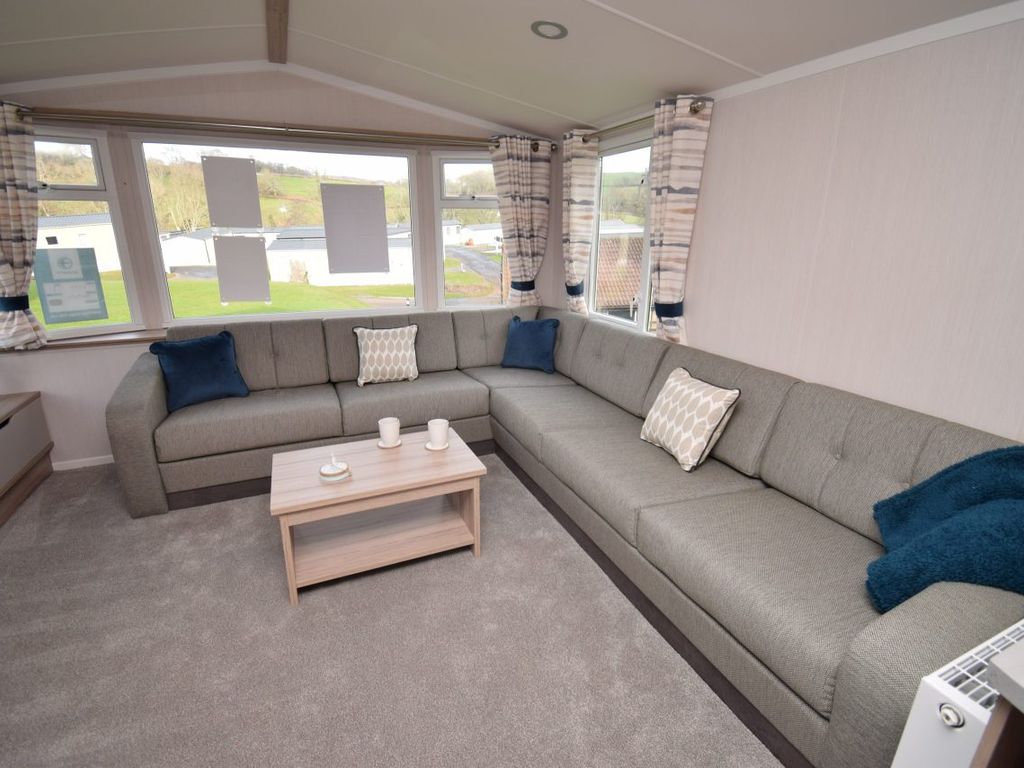 2 bed property for sale in Charmouth DT6, £69,995 Zoopla