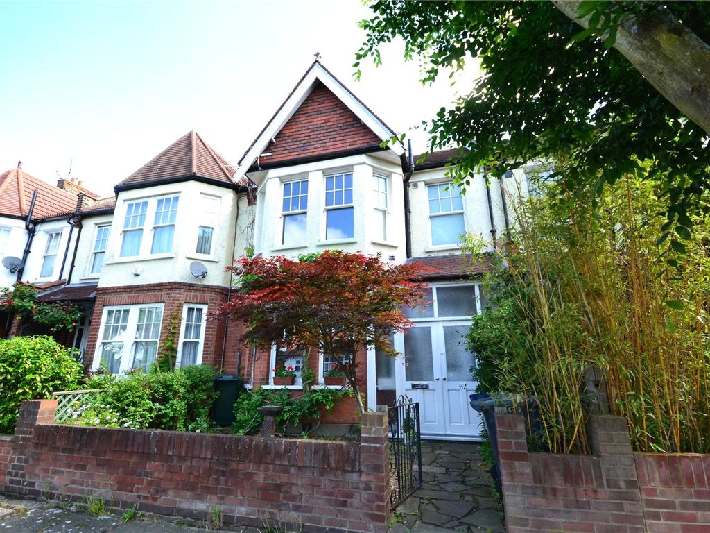 4 bed terraced house for sale in Oakleigh Gardens, Whetstone, London