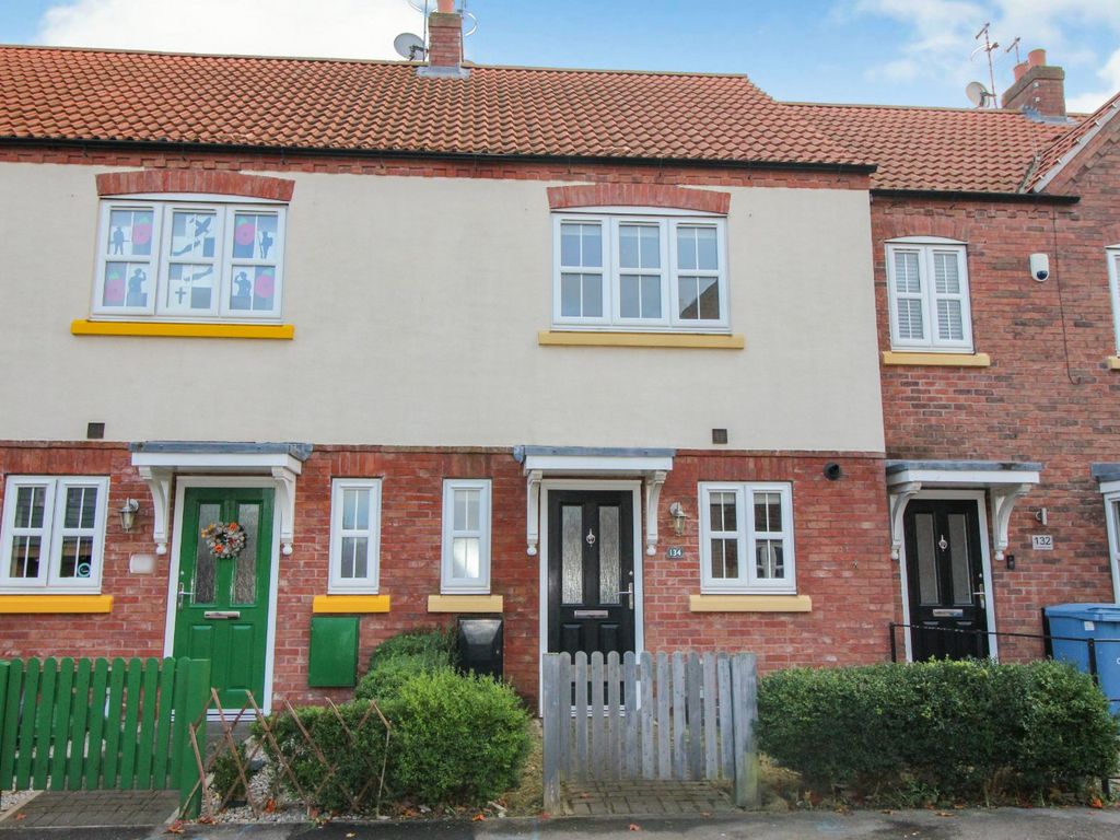 2 bed terraced house for sale in Shinewater Park, Kingswood, Hull, East