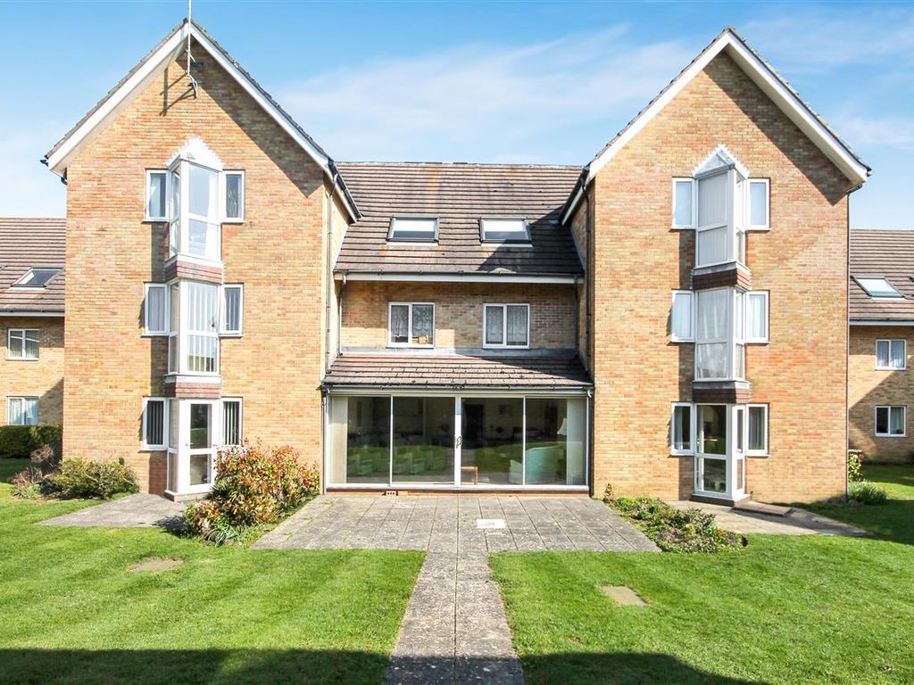2 bed flat for sale in Sunnyhill Road, Parkstone, Poole BH12 Zoopla