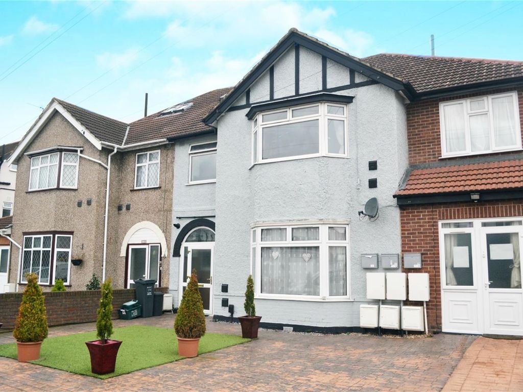 2 bed flat to rent in Lampton Park Road, Hounslow TW3 Zoopla