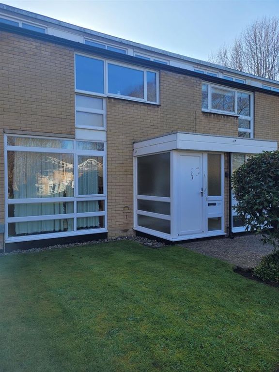 3 bed terraced house for sale in Weymede, Byfleet, West Byfleet KT14
