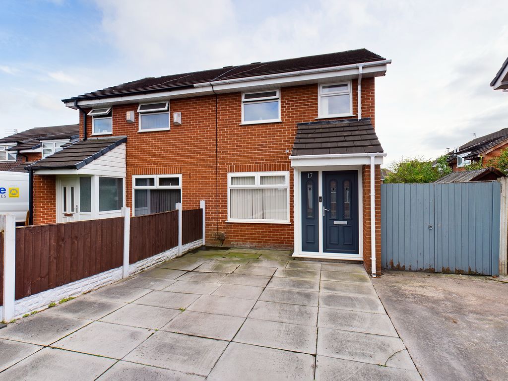 3 bed semidetached house for sale in Finch Lea Drive, Dovecot