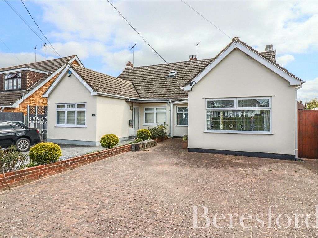 3 bed bungalow for sale in Perry Street, Billericay CM12 Zoopla
