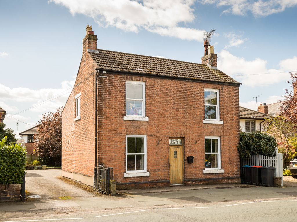3 bed detached house for sale in Whitchurch Road, Great Boughton