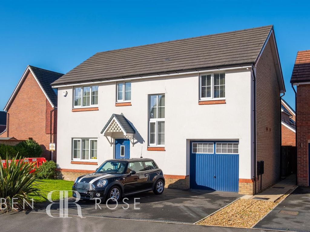 4 bed detached house for sale in Weavers Road, Bamber Bridge, Preston