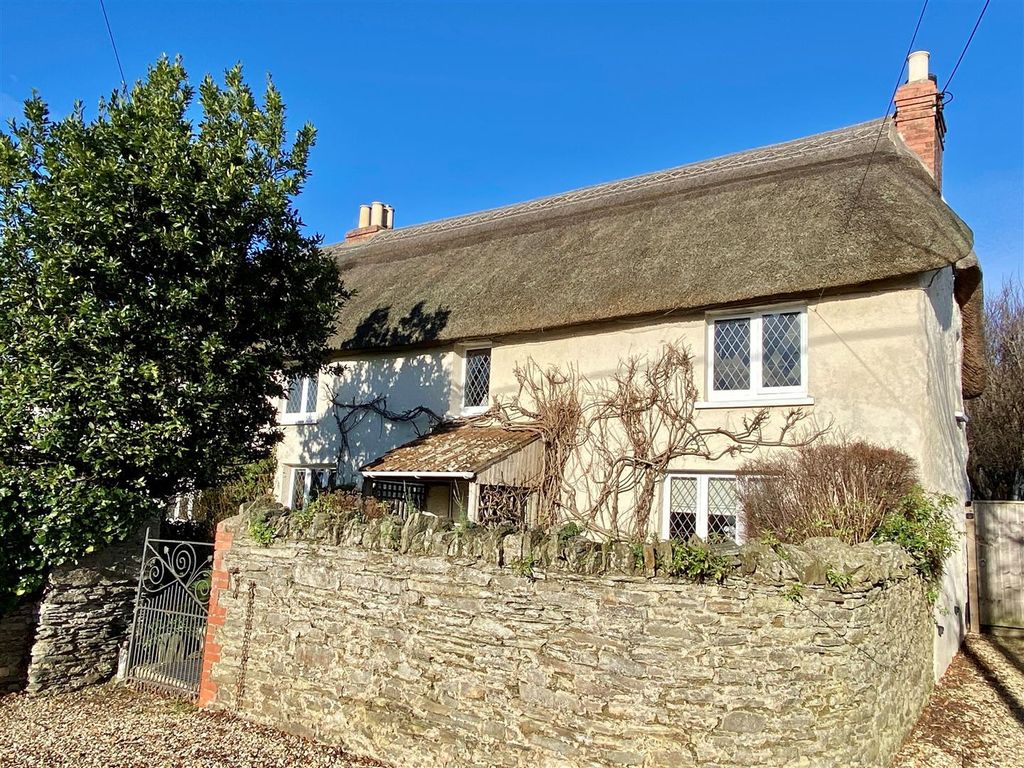 4 bed cottage for sale in Saunton Road, Braunton EX33, £670,000 Zoopla