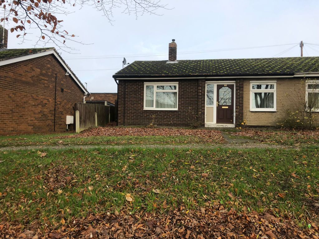 2 bed semidetached house for sale in Ash Grove, South Elmsall, Pontefract WF9 Zoopla