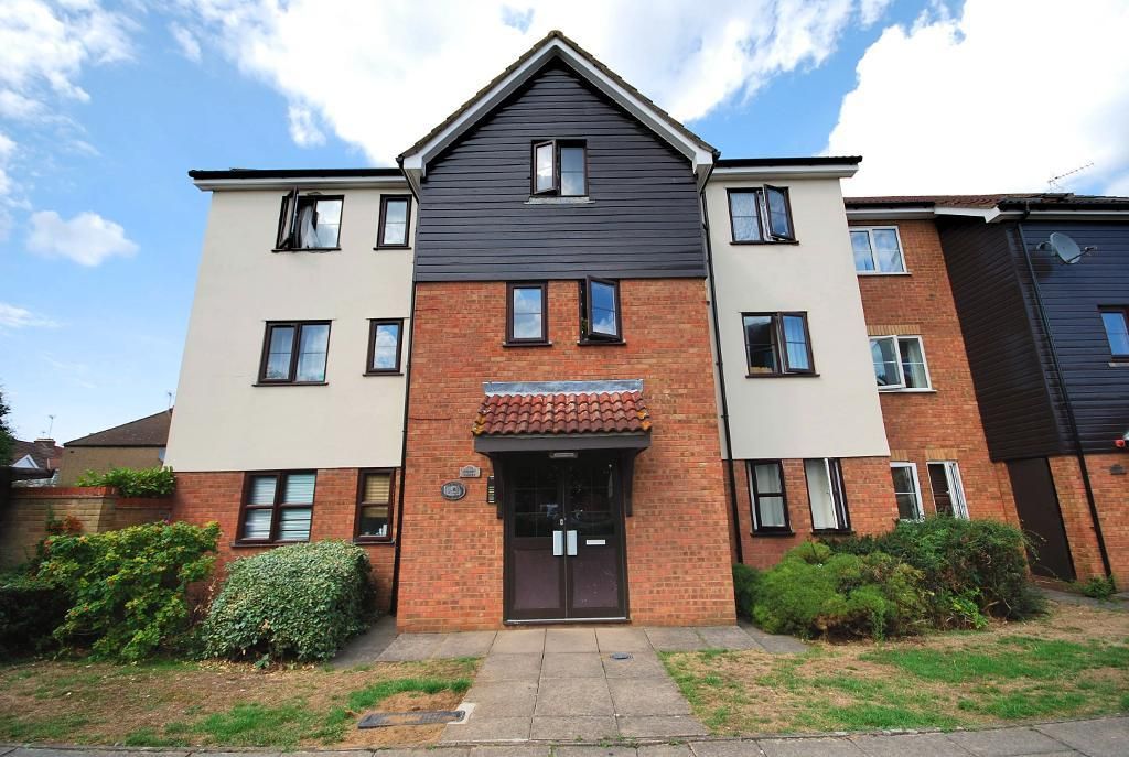 1 bed flat to rent in Priory Court, Vicars Bridge Close, Wembley