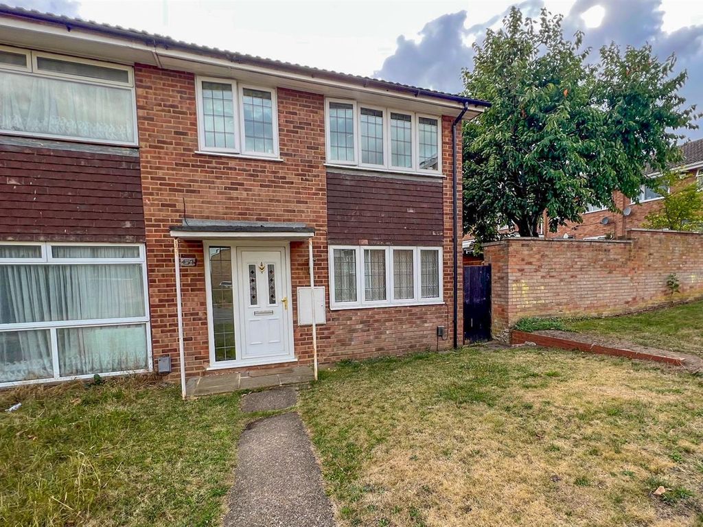 3 bed property for sale in Clover Road, Flitwick, Bedford MK45 Zoopla