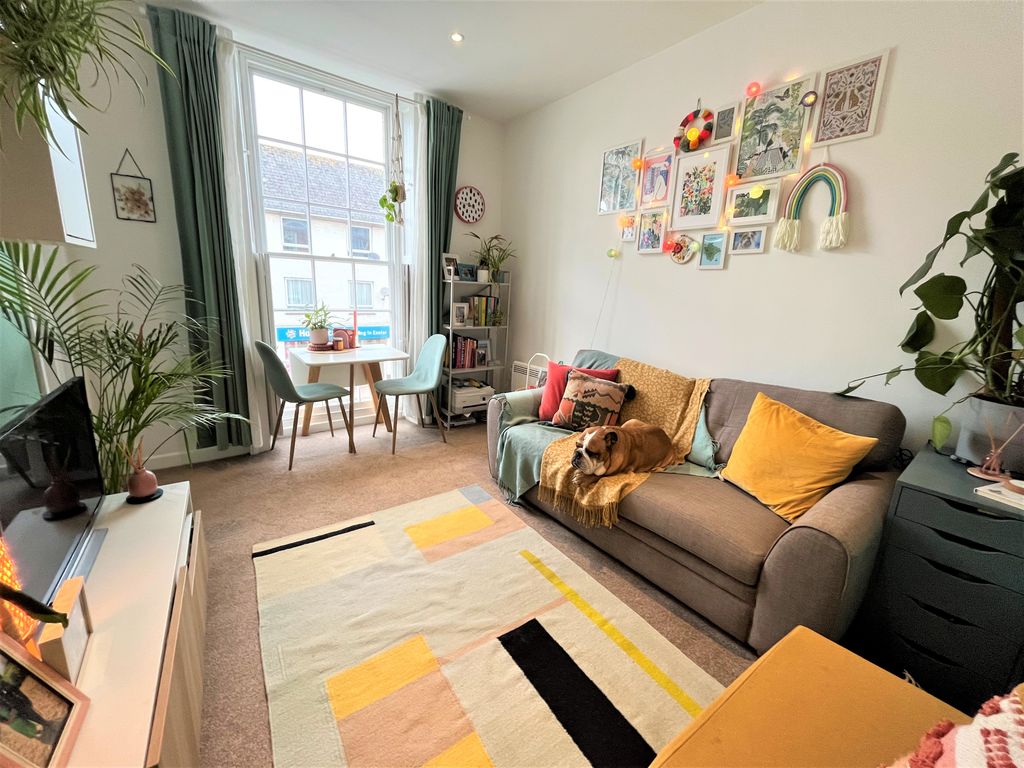 1 bed flat to rent in Cowick Street, St. Thomas, Exeter EX4, £825 pcm