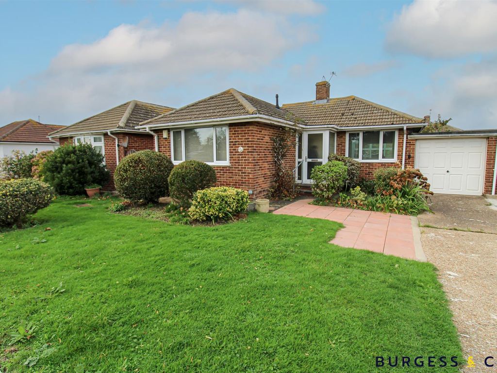 2 bed semidetached bungalow for sale in Tanbridge Road, Eastbourne