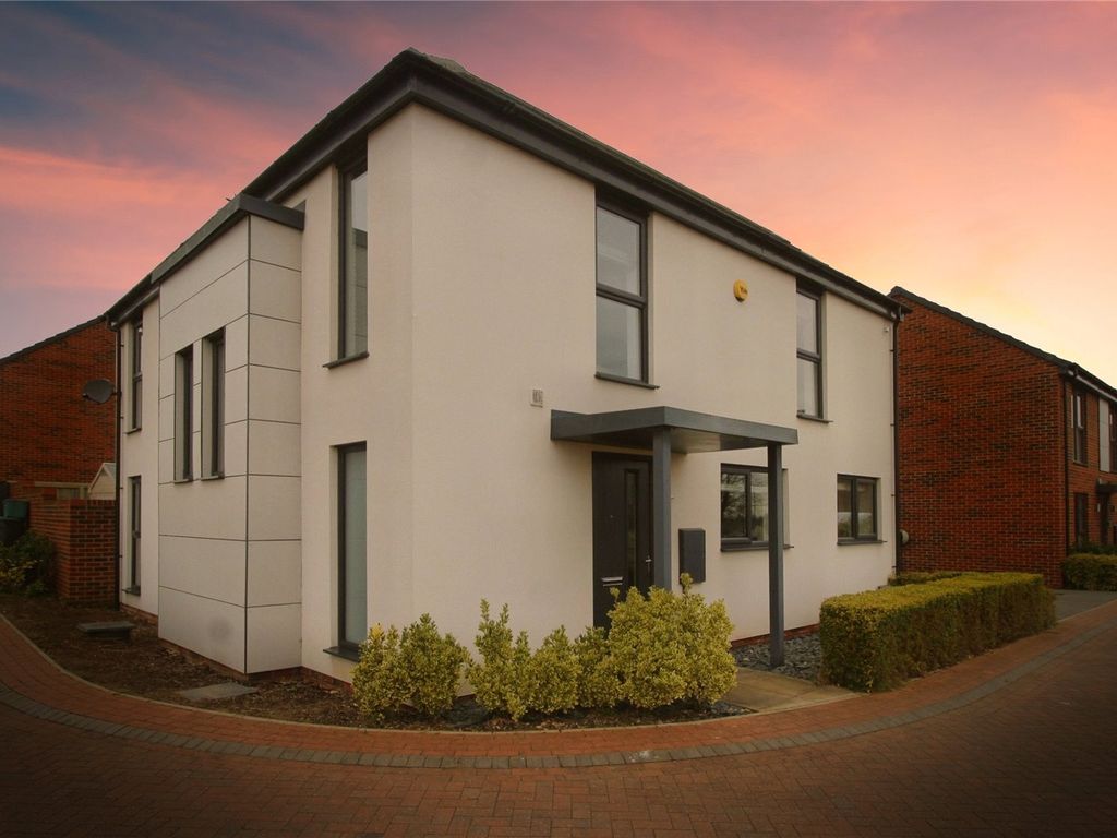 3 bed detached house for sale in Hydro Court, Askern, Doncaster, South