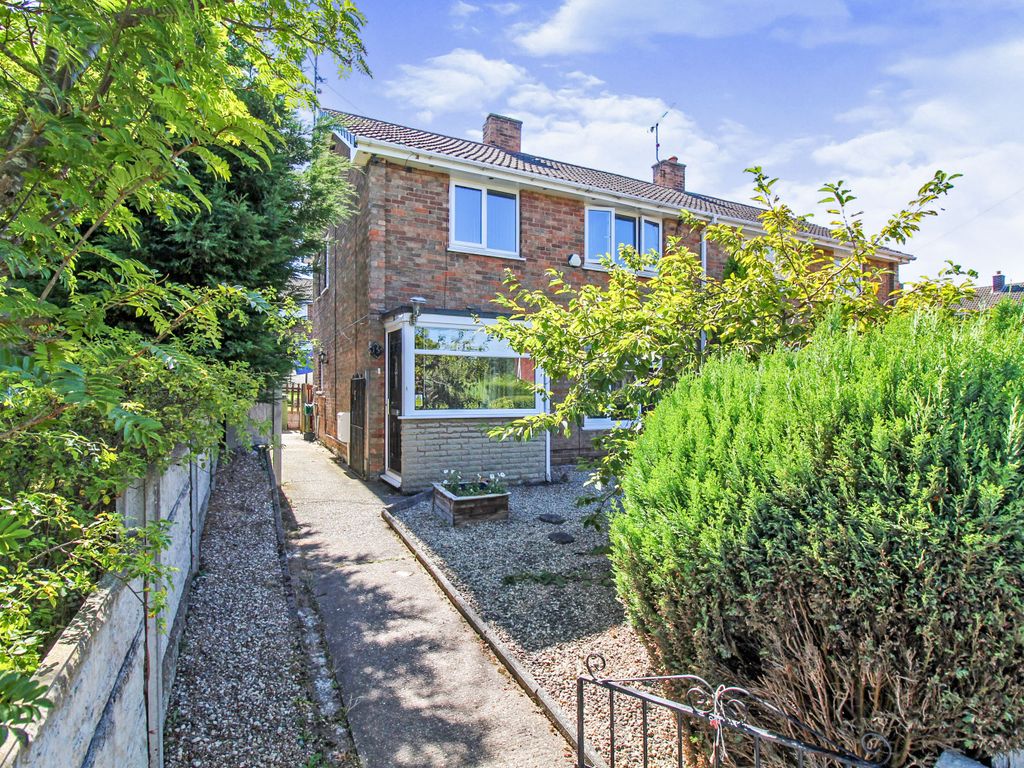 3 bed semidetached house for sale in Hardwick Avenue, Rainworth