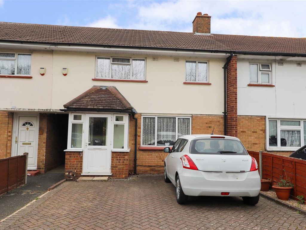 3 bed terraced house for sale in The Brambles, West Drayton UB7 Zoopla