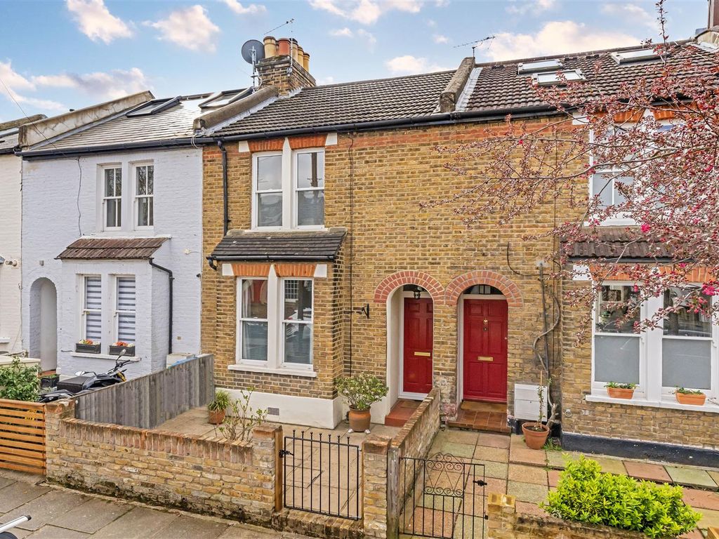 2 bed terraced house to rent in Fulwell Road, Teddington TW11 Zoopla