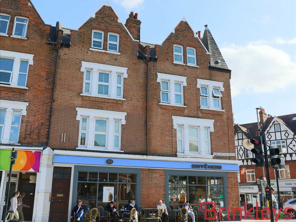 Studio to rent in Wimbledon Park Road, Southfields, London SW18, £1,200