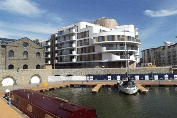 Invicta, Millennium Promenade, Bristol BS1  