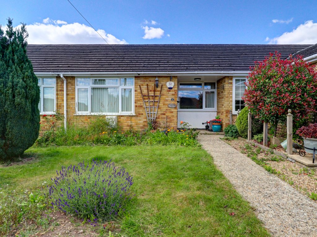2 bed bungalow for sale in Harebell Walk, Widmer End, High