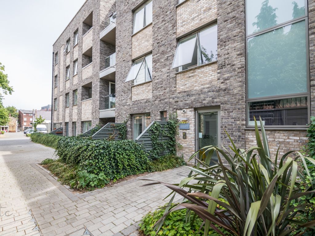 1 bed flat to rent in Woods Road, Peckham, London SE15 Zoopla