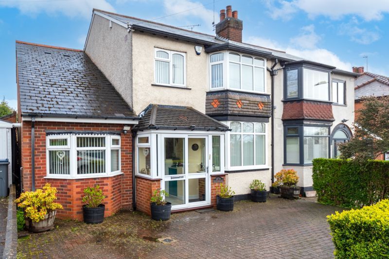 4 bed semidetached house for sale in Stoney Lane, Quinton, Birmingham