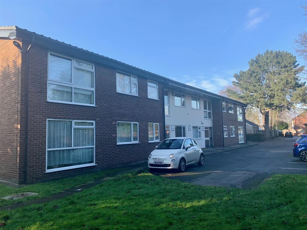 1 bed flat for sale in Woodbank Court, Canterbury Road, Urmston