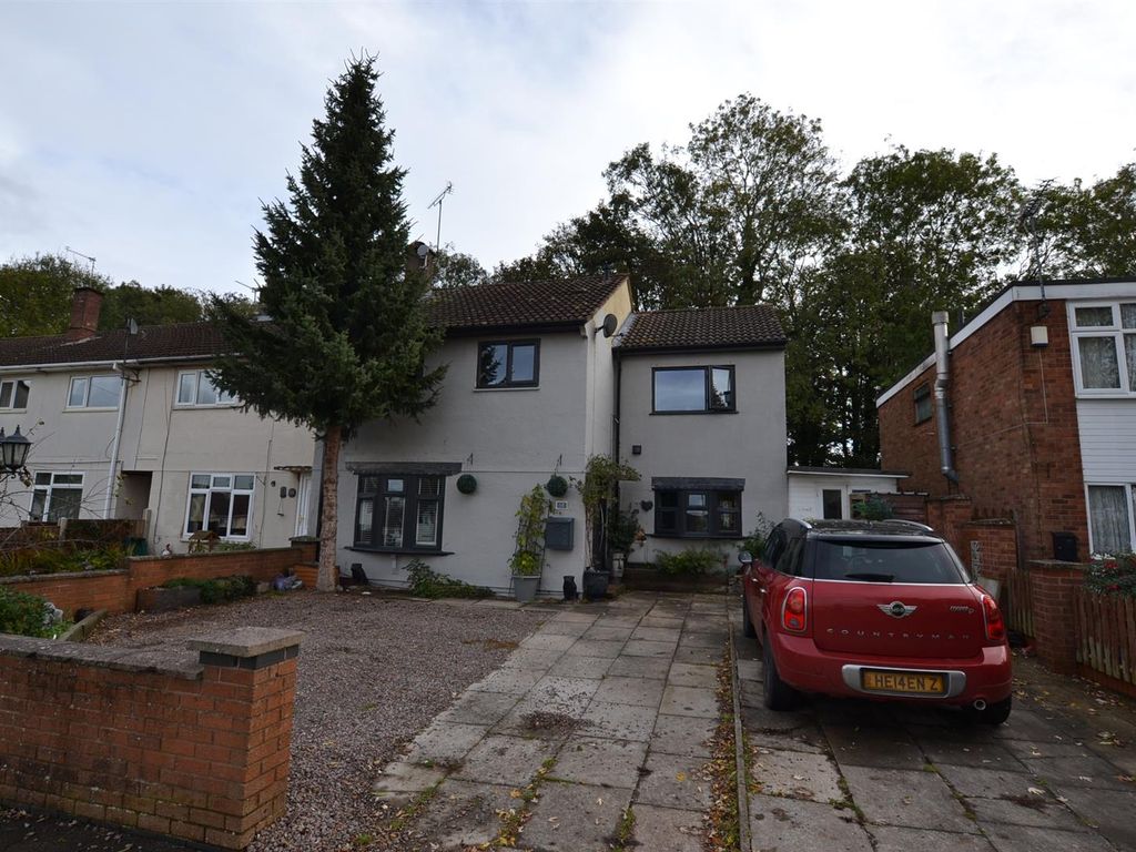 4 bed semidetached house for sale in Kinross Avenue, Thurnby Lodge