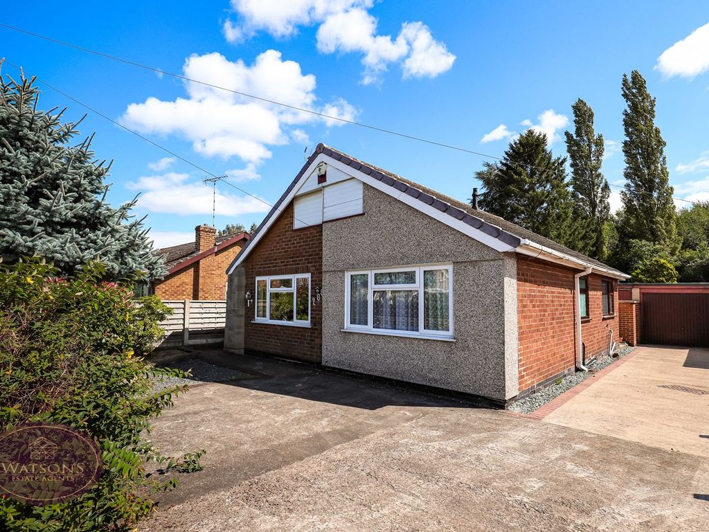 2 bed detached bungalow for sale in Main Road, Westwood, Nottingham